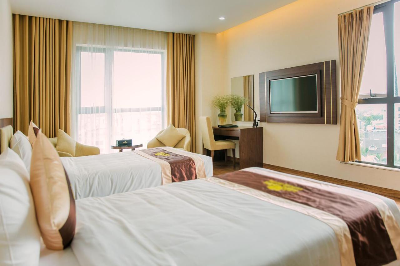 Luxury6 Hotel Mong Cai Exterior photo